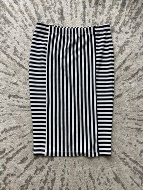 Alyx Black and White Vertical Stripe Pencil Skirt